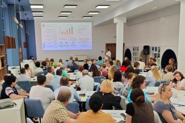 В КубГУ прошла стратегическая сессия по развитию дополнительного образования